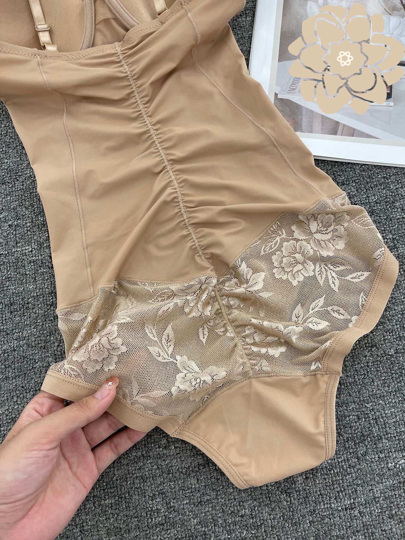 Shapewear Detail 10