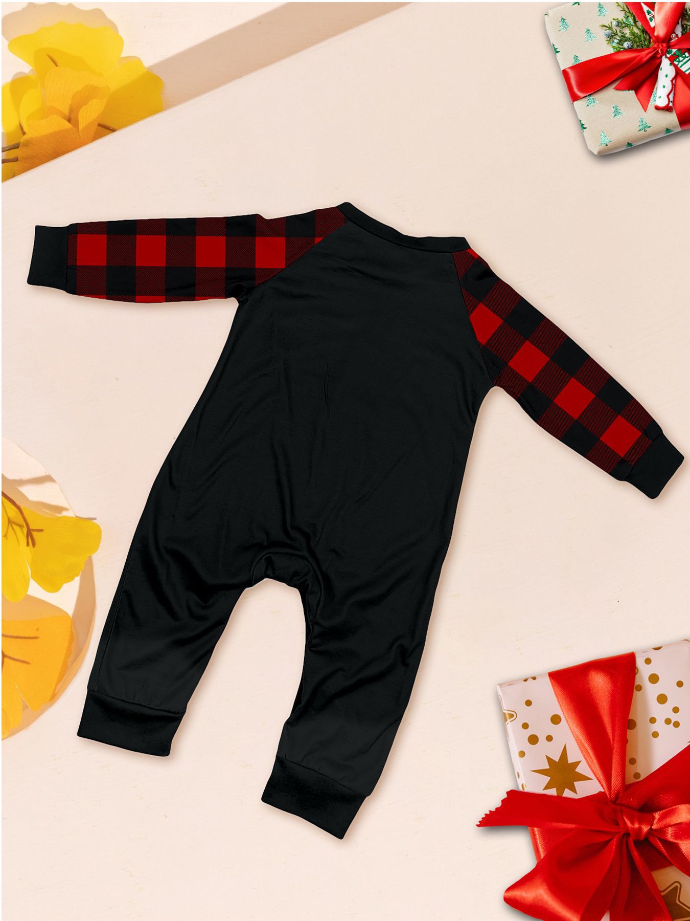 Pajama Detail 11