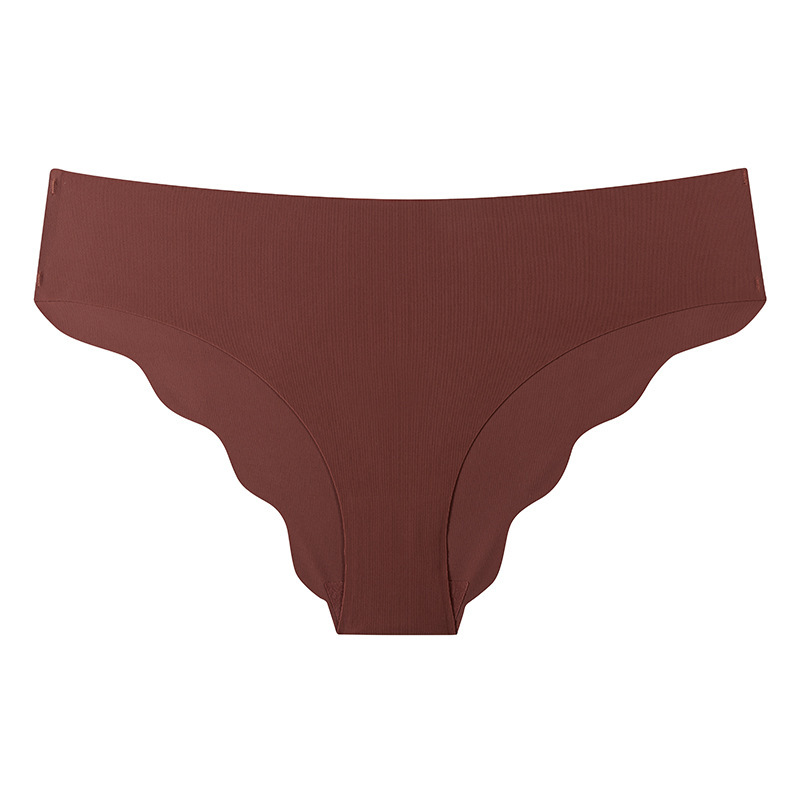 Hot Selling Women's Summer Sexy Ice Silk Underwear Traceless Panties Breathable Briefs Ladies Seamless Underpants