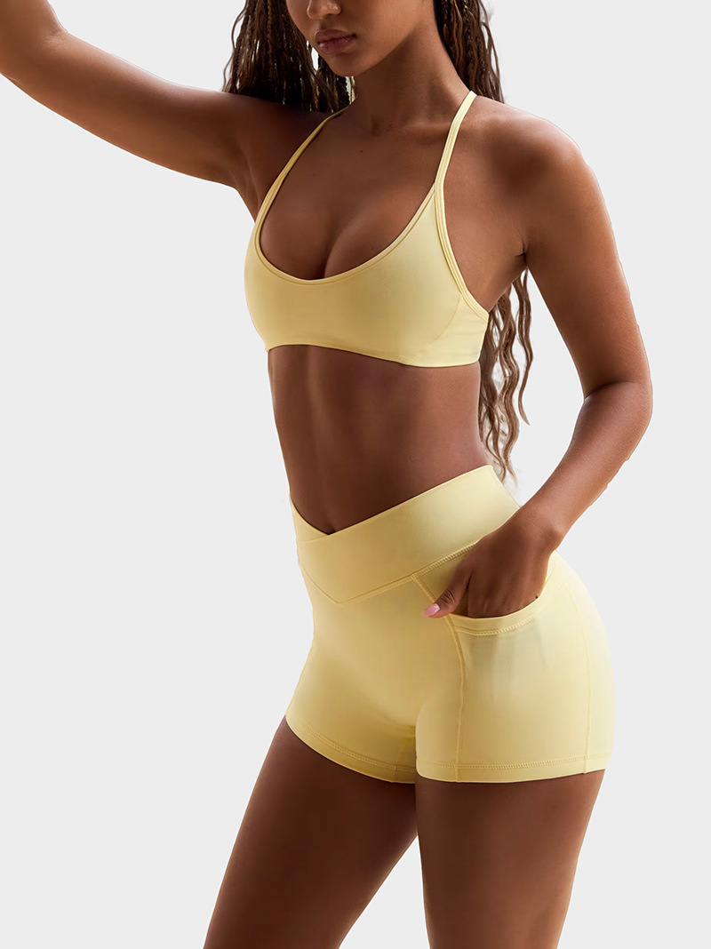 FH Soft Buttery Yellow 2-Piece Yoga Set Breathable Halter Sports Bra V-Waist Biker Shorts Workout Outfit for Women