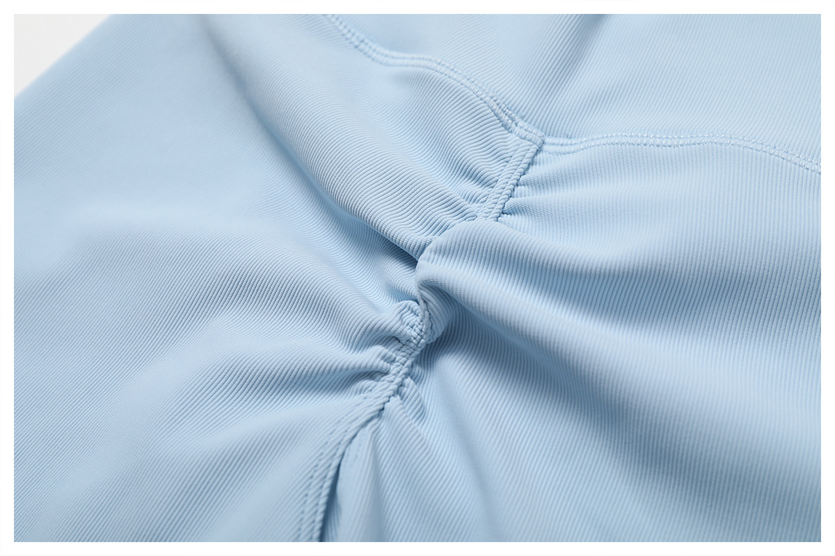 Seamless activewear product view 9