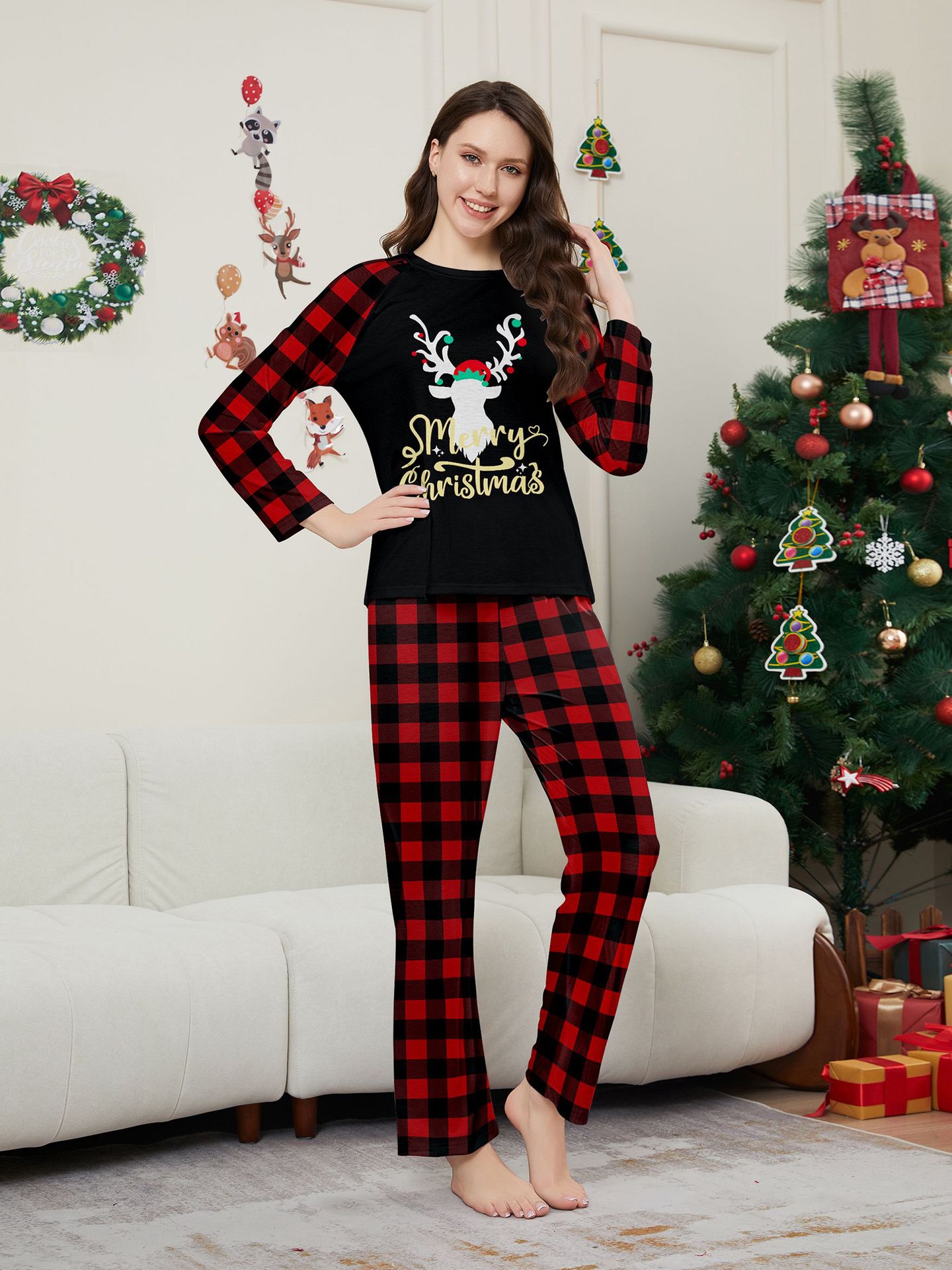 In Stocks New Christmas Clothes 2025 Xmas Deer Printing Pyjamas Family Matching Christmas Pajamas Sets