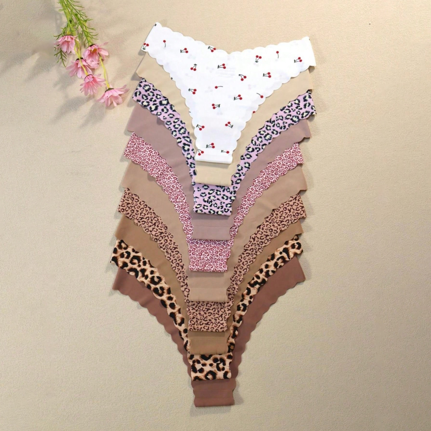 Mid-rise Triangle Panties with Printing Women's Seamless Panties