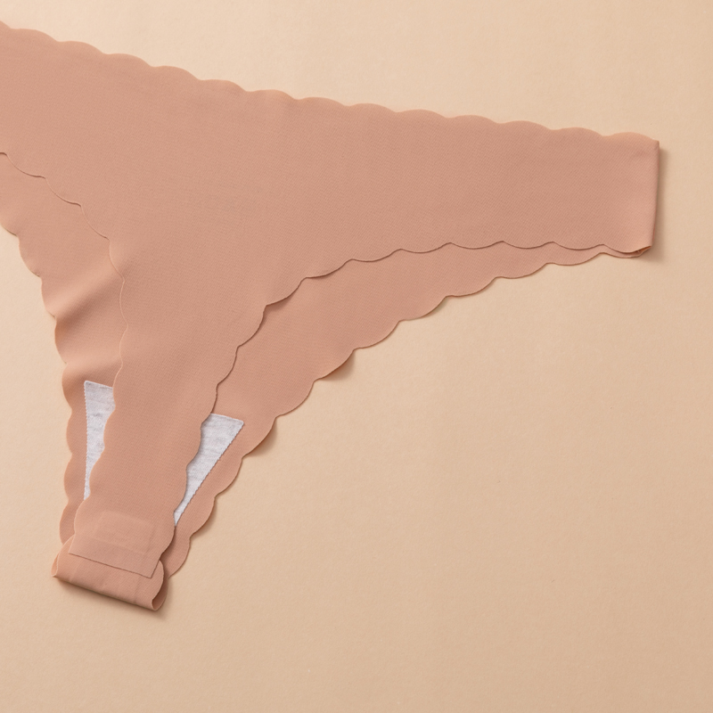 Hot Multicolor Low-rise Seamless Women's Thong Panties Ice Silk Cotton Crotch Sexy Europe America Plus Size Lady Triangle Pants