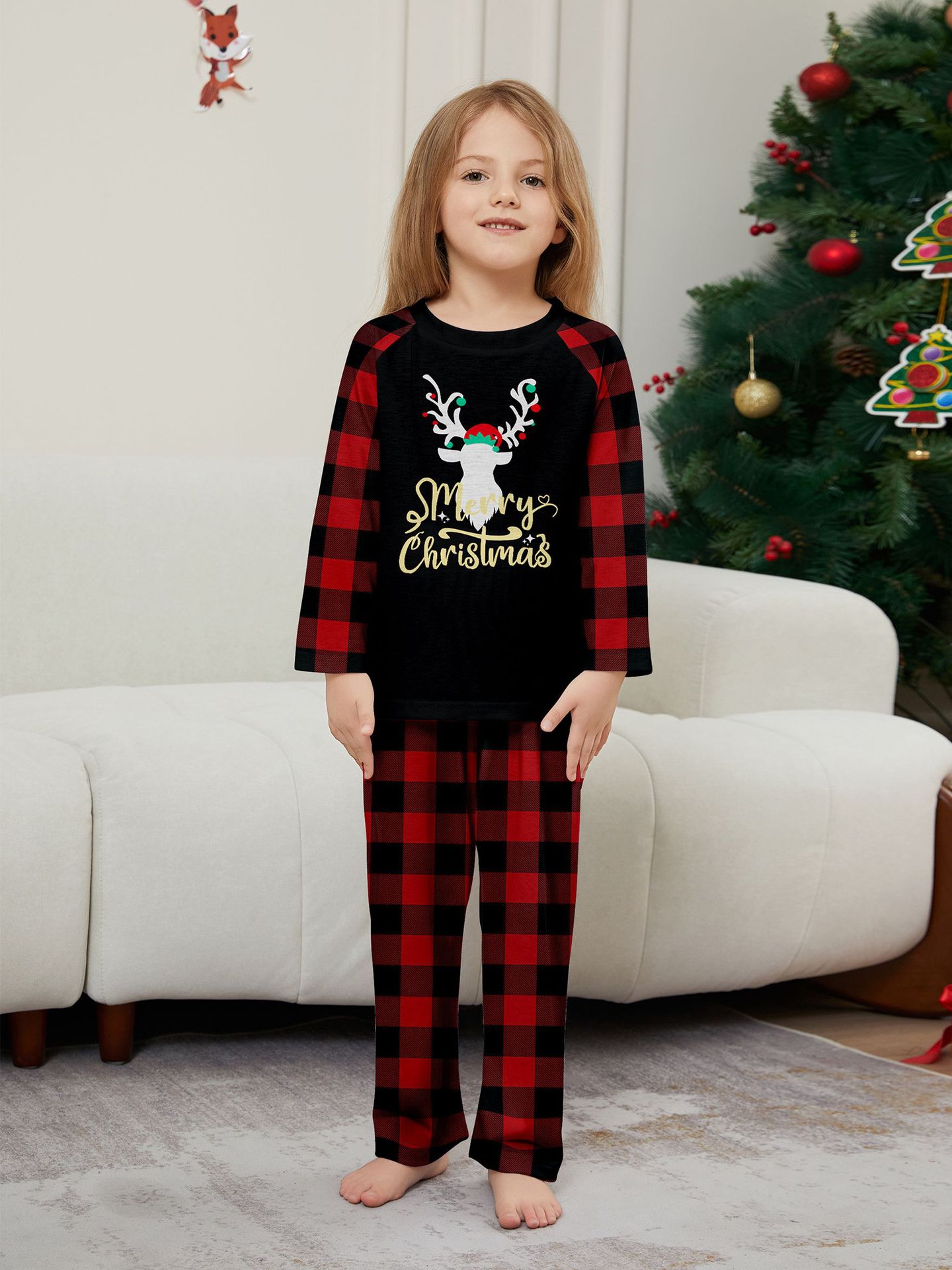 In Stocks New Christmas Clothes 2025 Xmas Deer Printing Pyjamas Family Matching Christmas Pajamas Sets