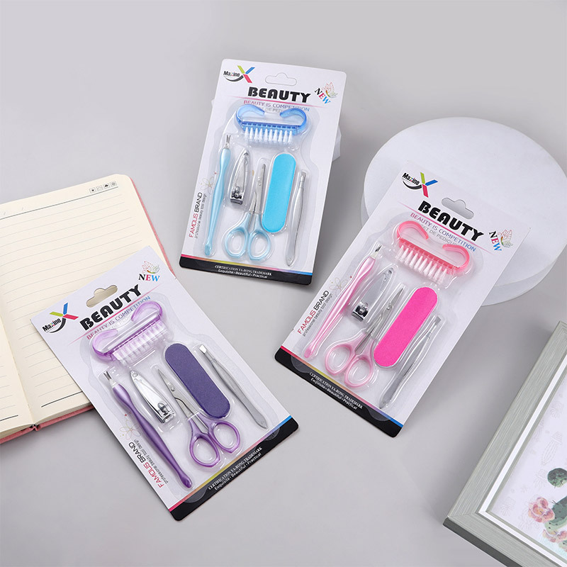 Nail Art Kit Disposable Manicure Set Wholesale Professional Nail Salon Mini Disposable Spa Salon Pedicure Kit