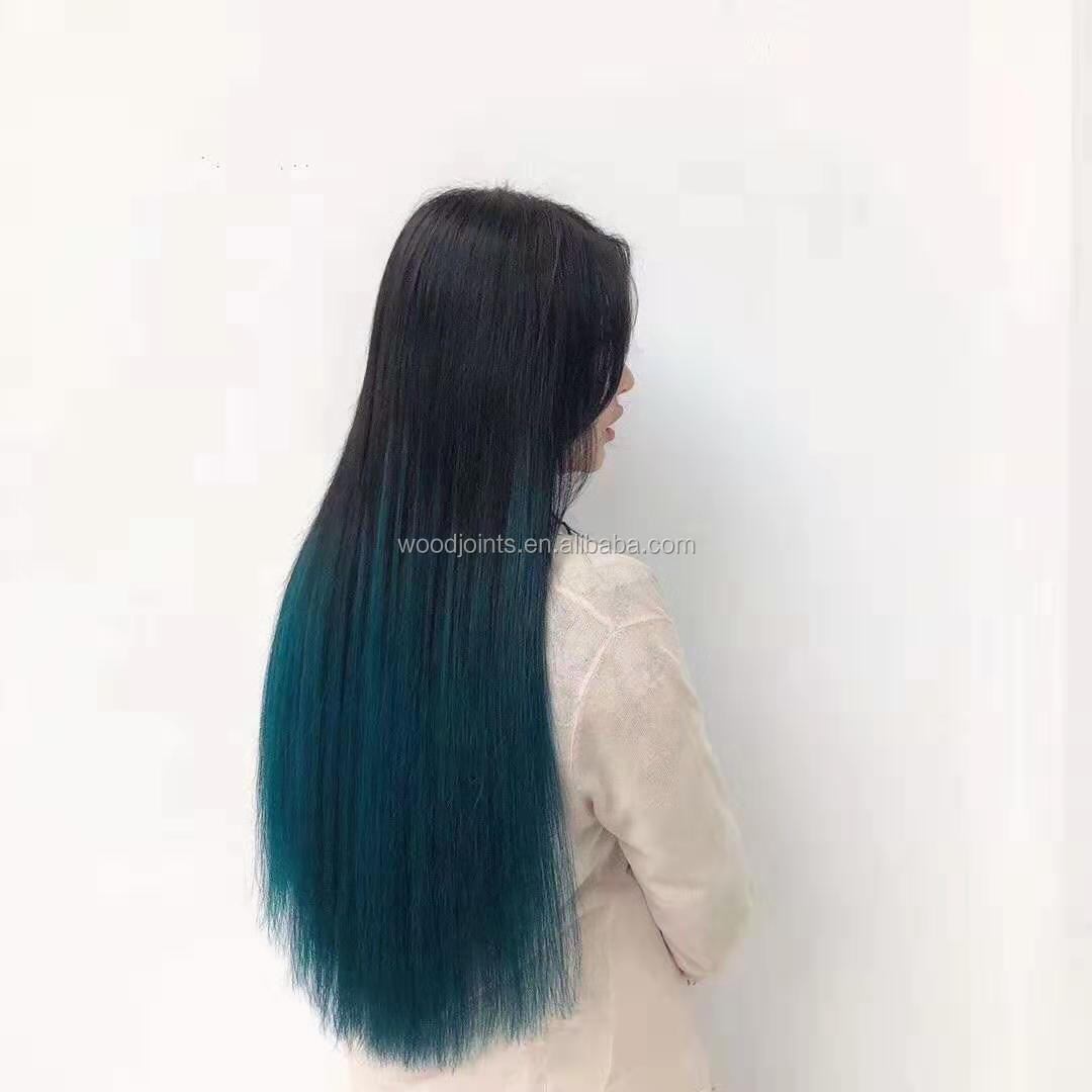 Model Bleached Hair