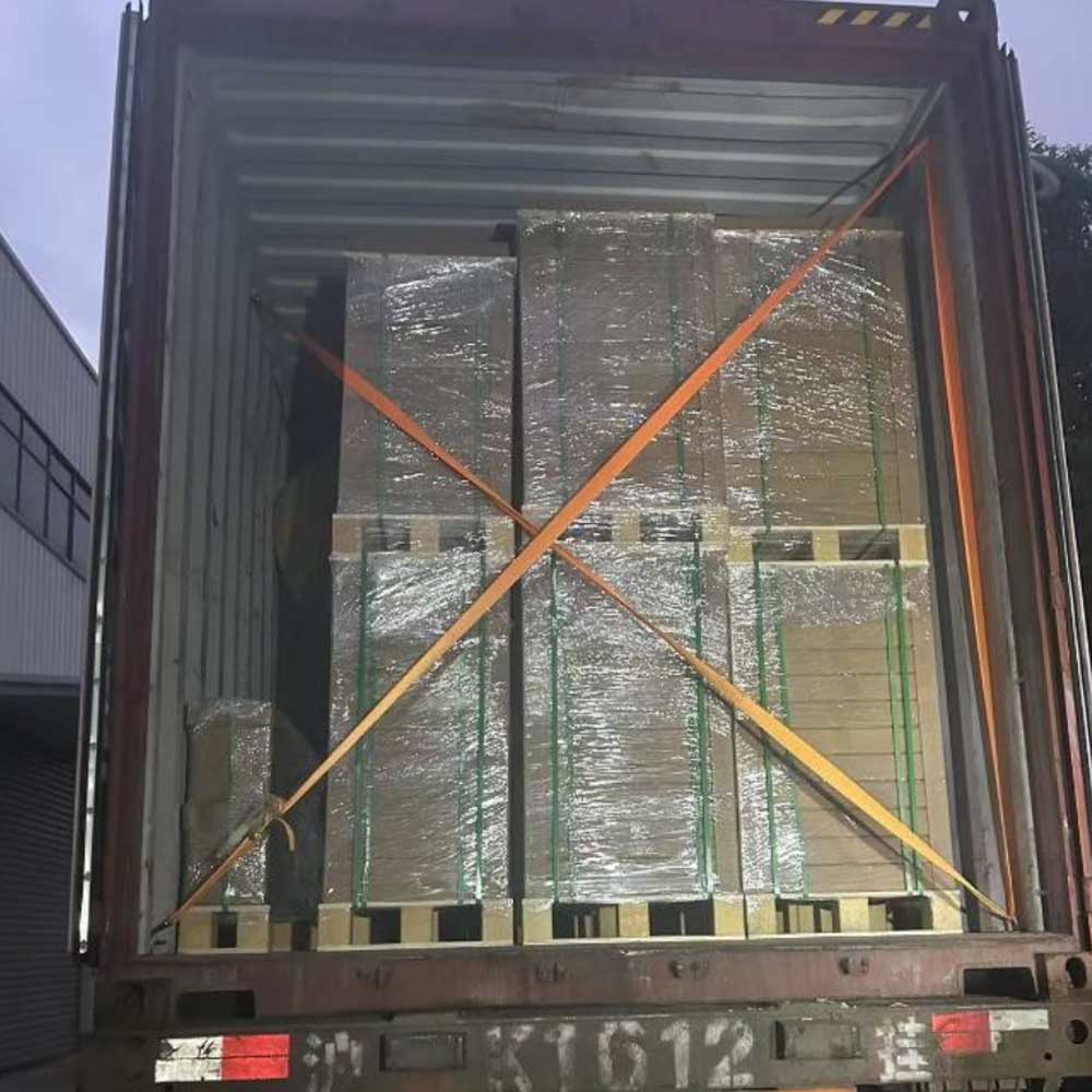 Vacuum Insulation Panels Packaging 3