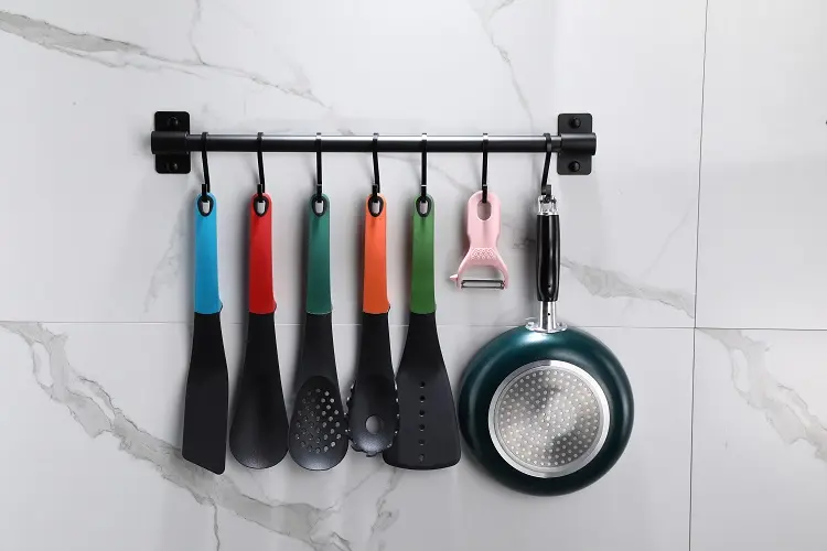 High-Quality Kitchen Non-Perforated Multifunctional Wall Mounted Storage Hook and Loop Cookware Manufacturer, Factories