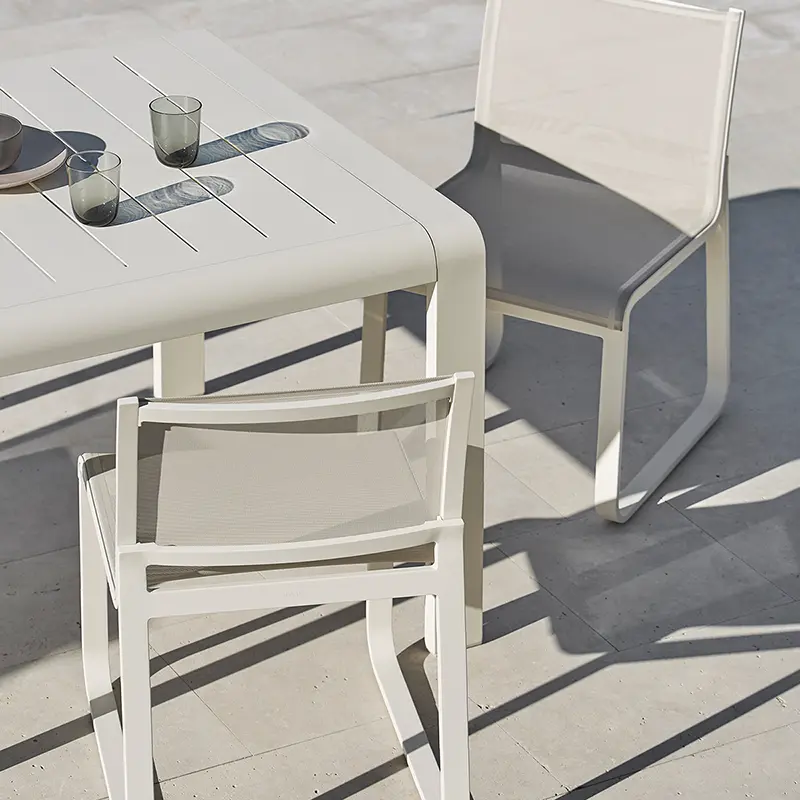 OEM JIANGYIREN Dining Furniture Durable Metal Cafe Chairs Outdoor Dining Table Patio Garden Set Manufacturers, Factory