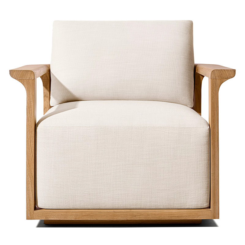 Elegant Outdoor Furniture