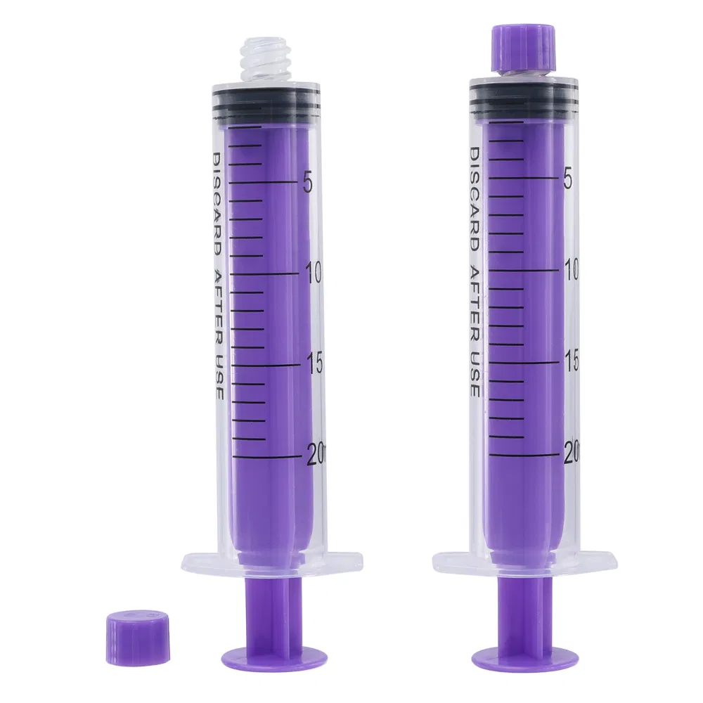Oral Feeding Syringe Detail 5
