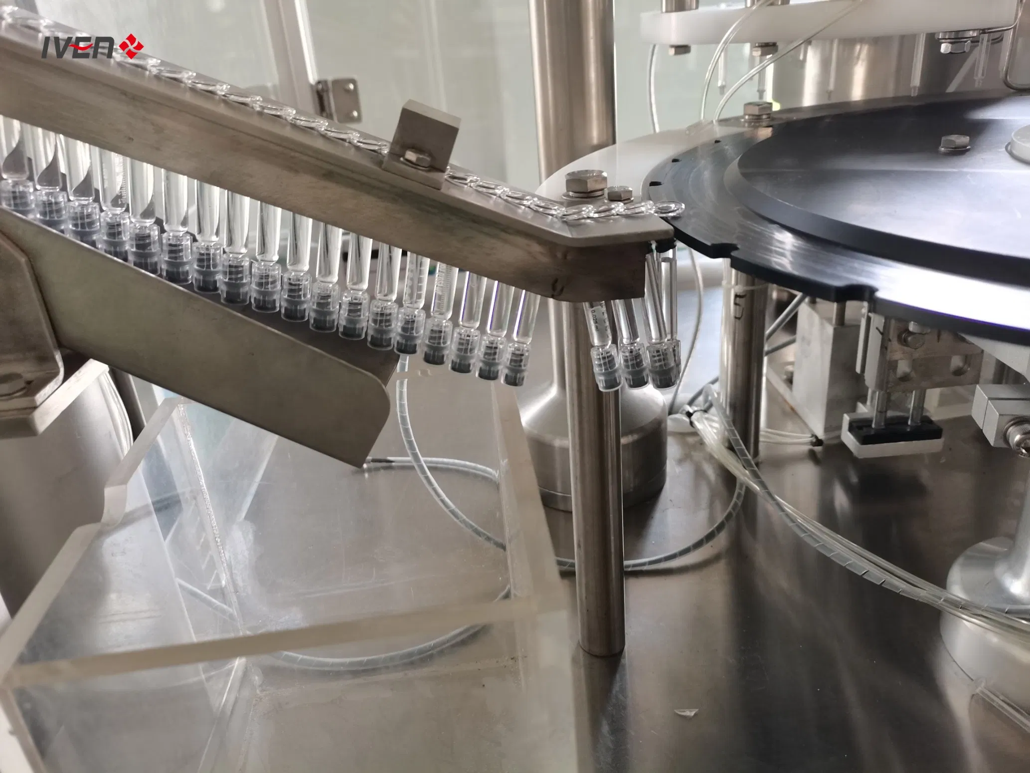 Iven GMP Approved Sterile Prefilled Injector Filling Systems/Serum Disposable Prefilled Syringe Filling System with High Performance
