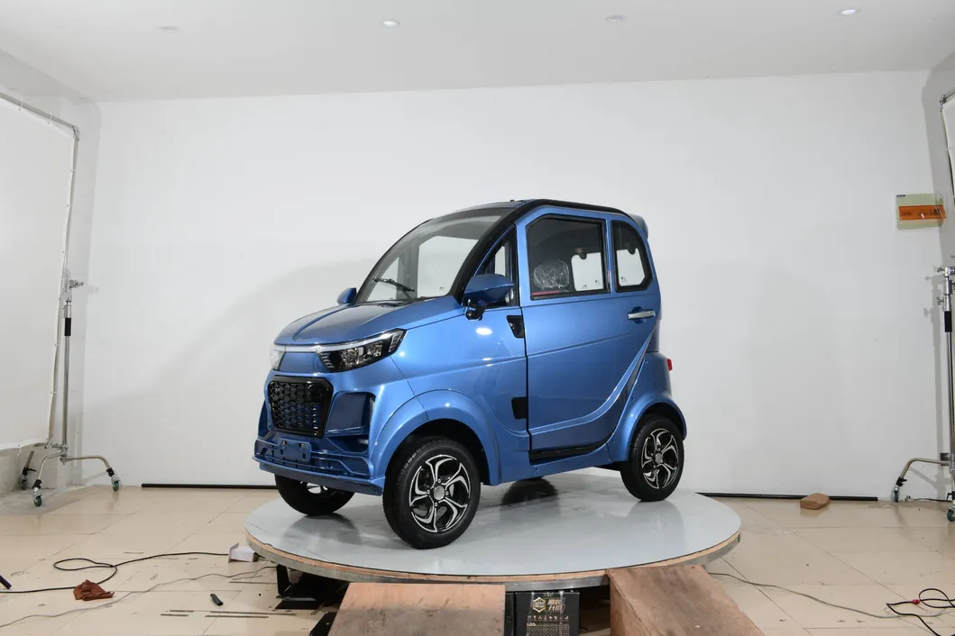 4 Wheels 4 Seats Electric Car 45km/H Electric Small Car Vehicles Electric Car