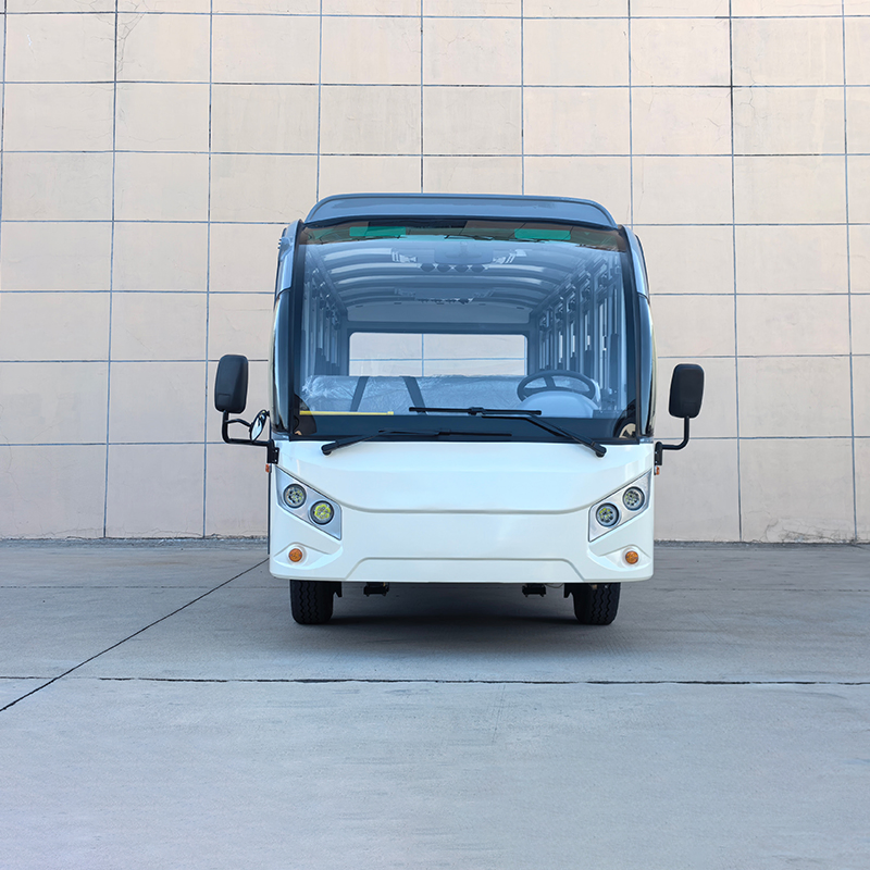 Roomy Ergonomic Mini Electric Vehicle with Leather Seats Sightseeing Car