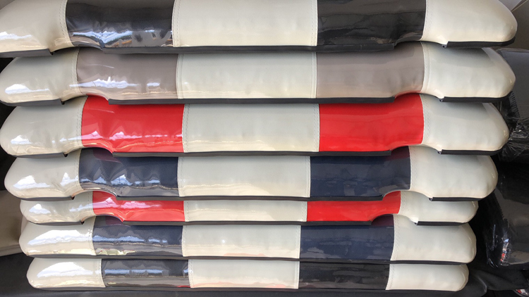 2-tone Color Seat