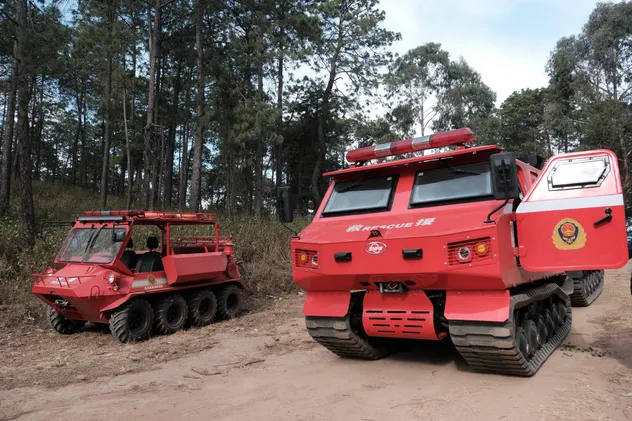 Versatile Electric Unmanned Ground Vehicle for Utility Applications Ugv