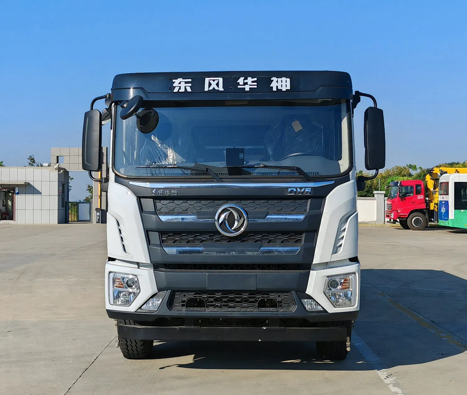 Electric-Powered Sweeping and Washing Vehicle
