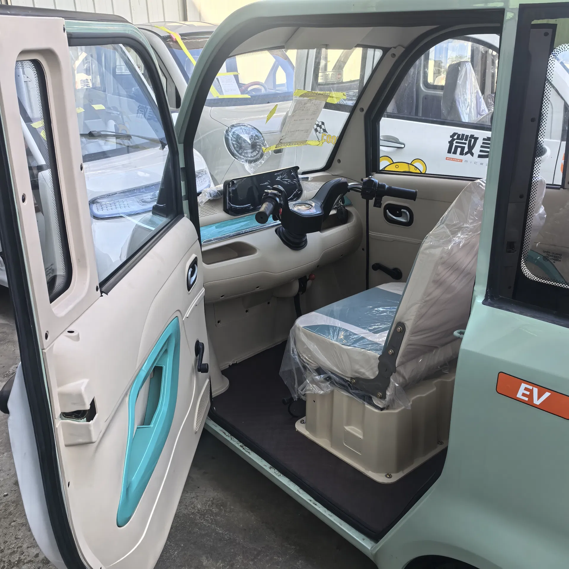 Smart Neighborhood Electric Vehicle Detail 5