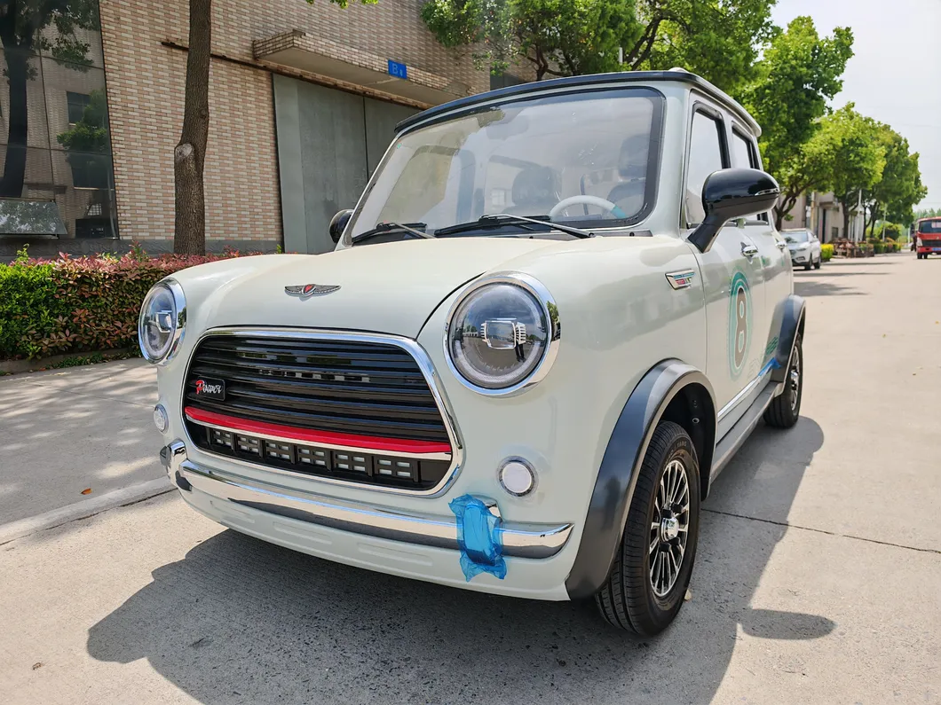 4 Wheels 4 Seats Electric Car 45km/H Electric Small Car Vehicles Electric Car
