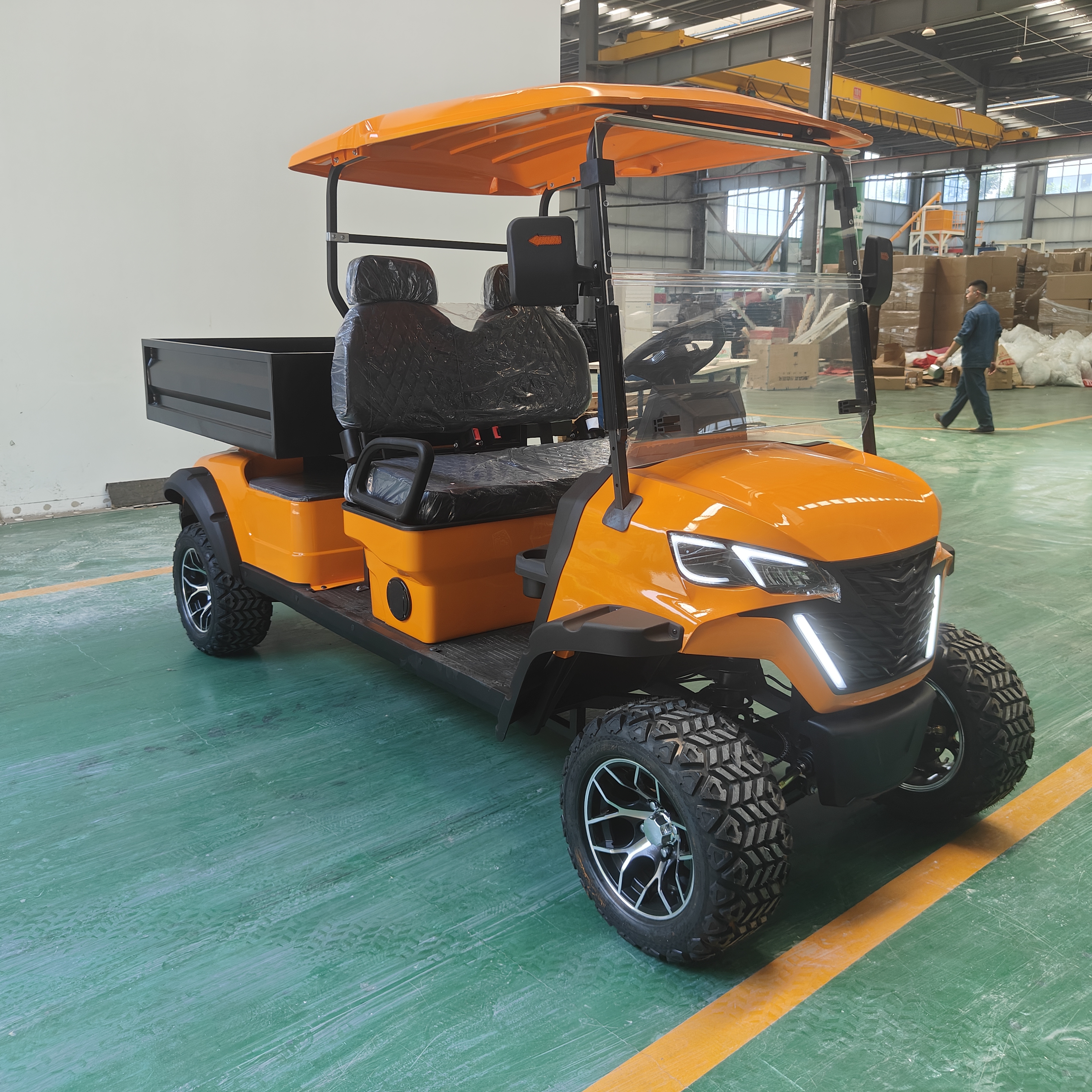 2 Seater Dump Golf Cart with Tilting Box, Hotel Resort Electric Shuttle