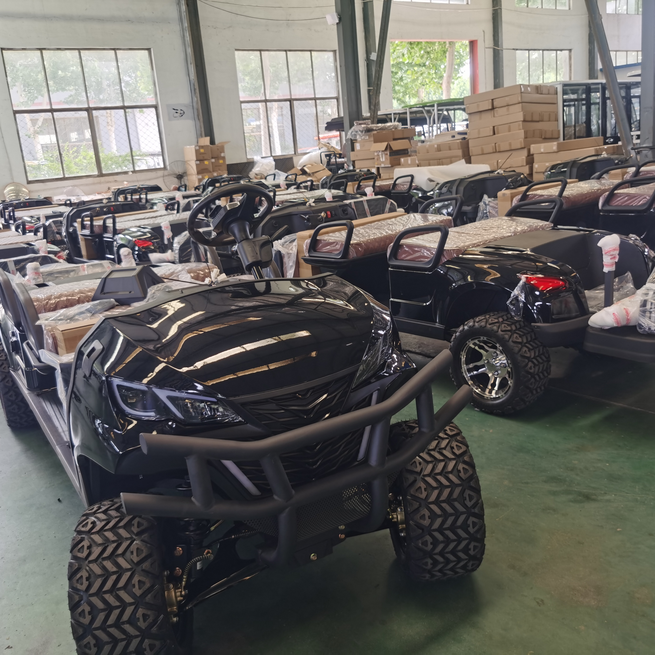 golf cart car Custom Off-Road 4+2-Seater Electric Golf Cart with Lithium Battery Professionally Designed for Clubs