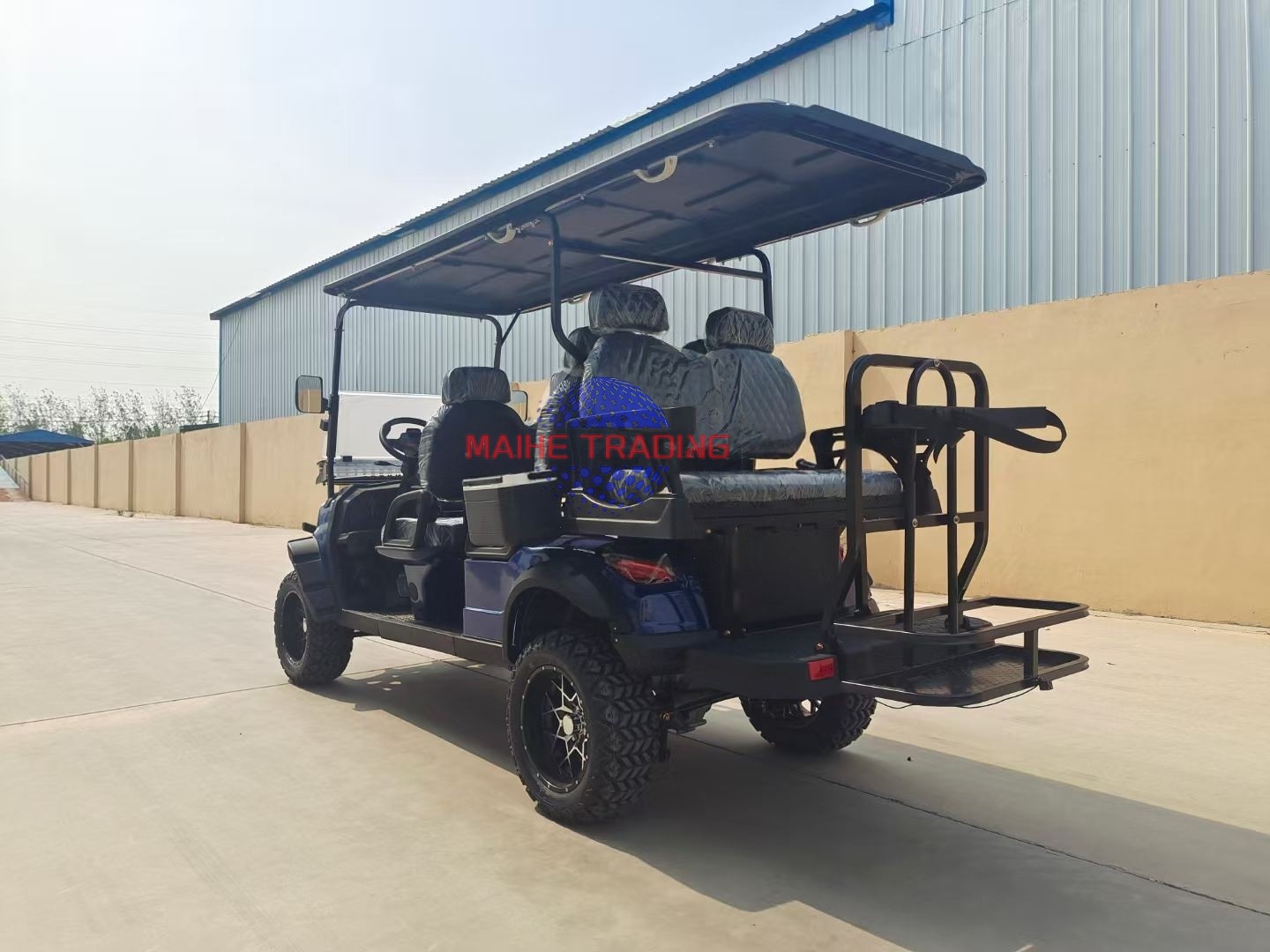 Custom RC-05 Electric Golf Cart 7-8 Seaters Cargo Box Lead Acid Battery 3/4/5KW AC Motor CE Certified 90km Range 4 Wheel