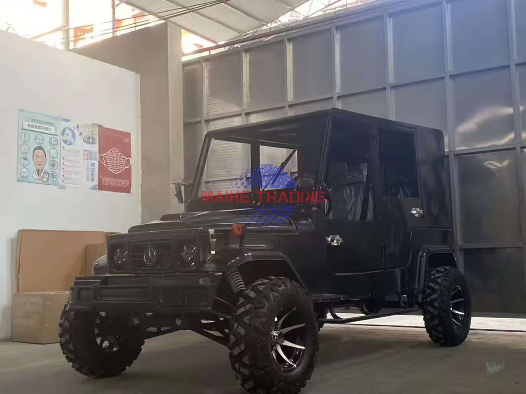 Four Wheel Mini Jeep Car 200CC 4x4 Adult Golf Cart Off Road All-terrain Farming Tool Vehicle Dune Buggy Pick-up with Cargo Box