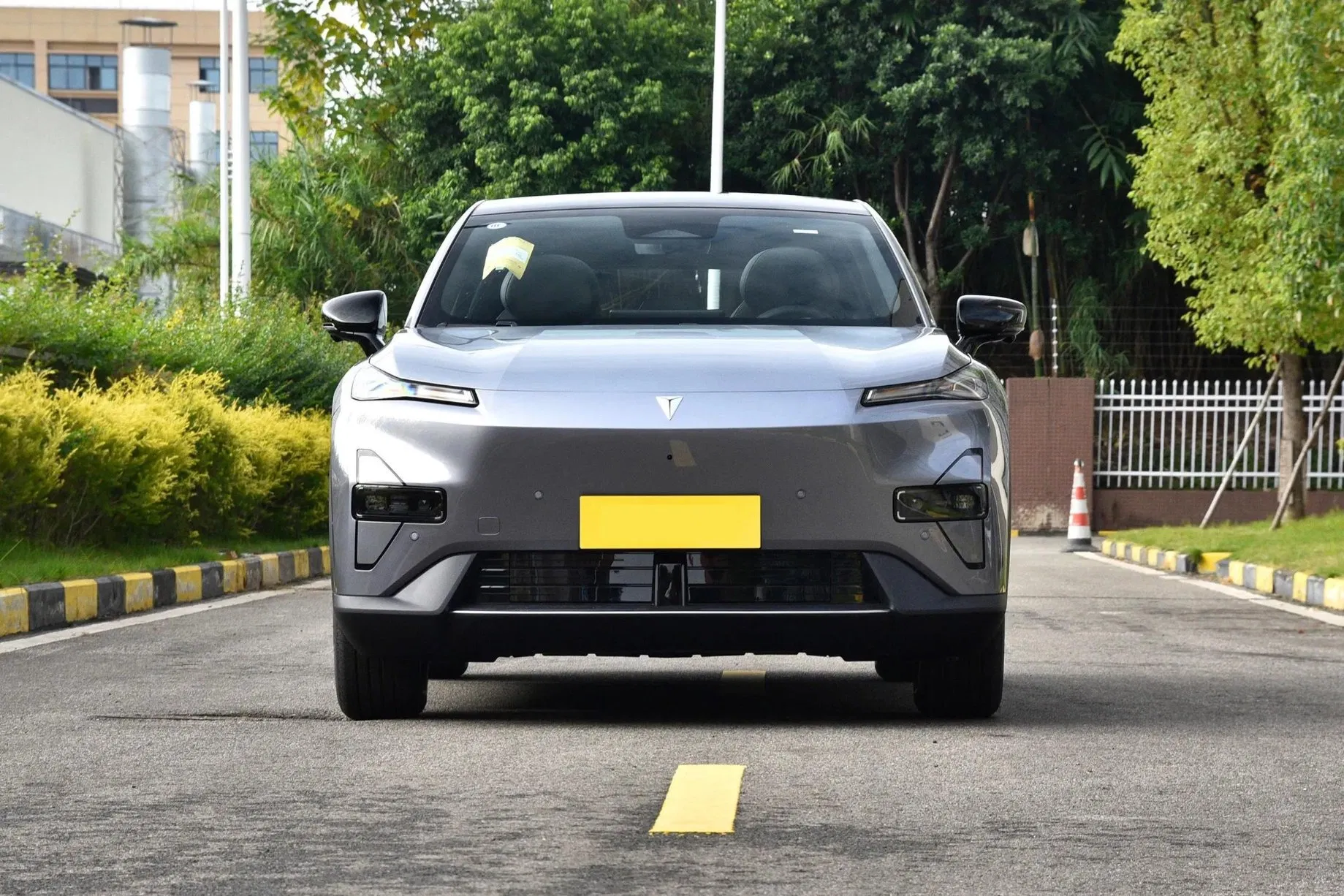 2025 Changan Shenlan Deepal S05 Fast Charging 0.25 Hours)5-Door5-Seater Pure Electric Car EV New Energy SUV Electric Vehicle