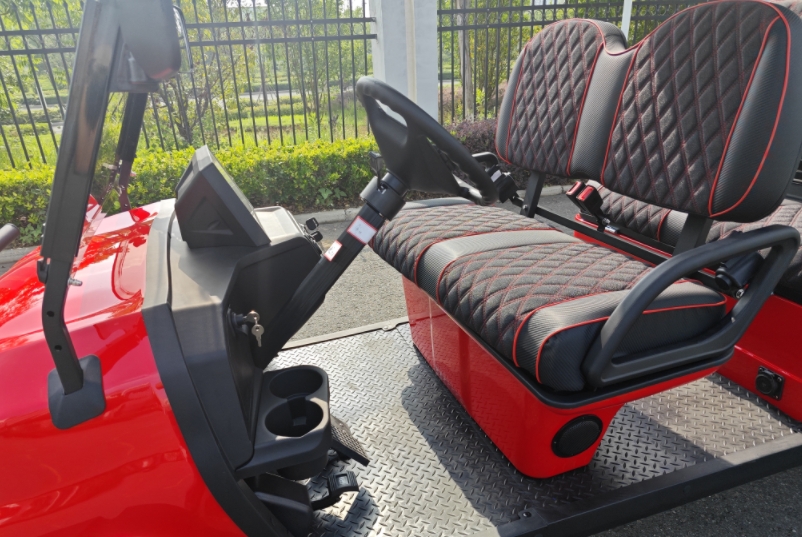 6-Passenger Electric Golf Cart 4+2 Seater with 5KW Motor 48V Battery Voltage Equipped with Tail Caddie