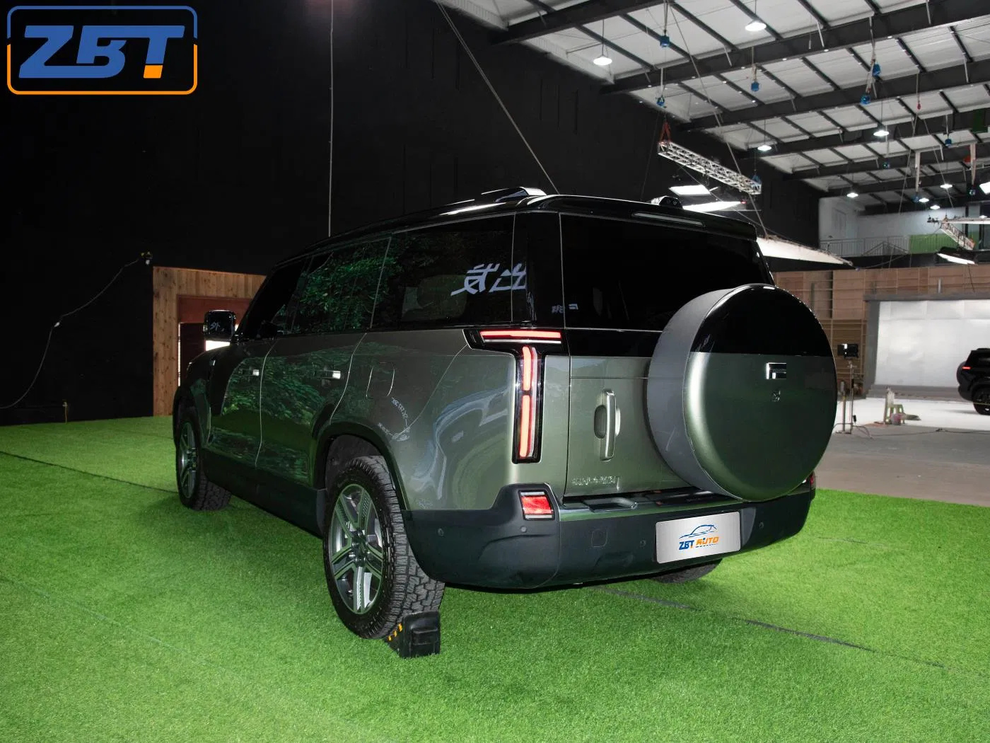 2024 6 Seat and 7 Seats Series Hybrid Extender Range Car Polar Stone Rox 01 Jishi 01 New Energy Luxury Electric SUV Vehicle