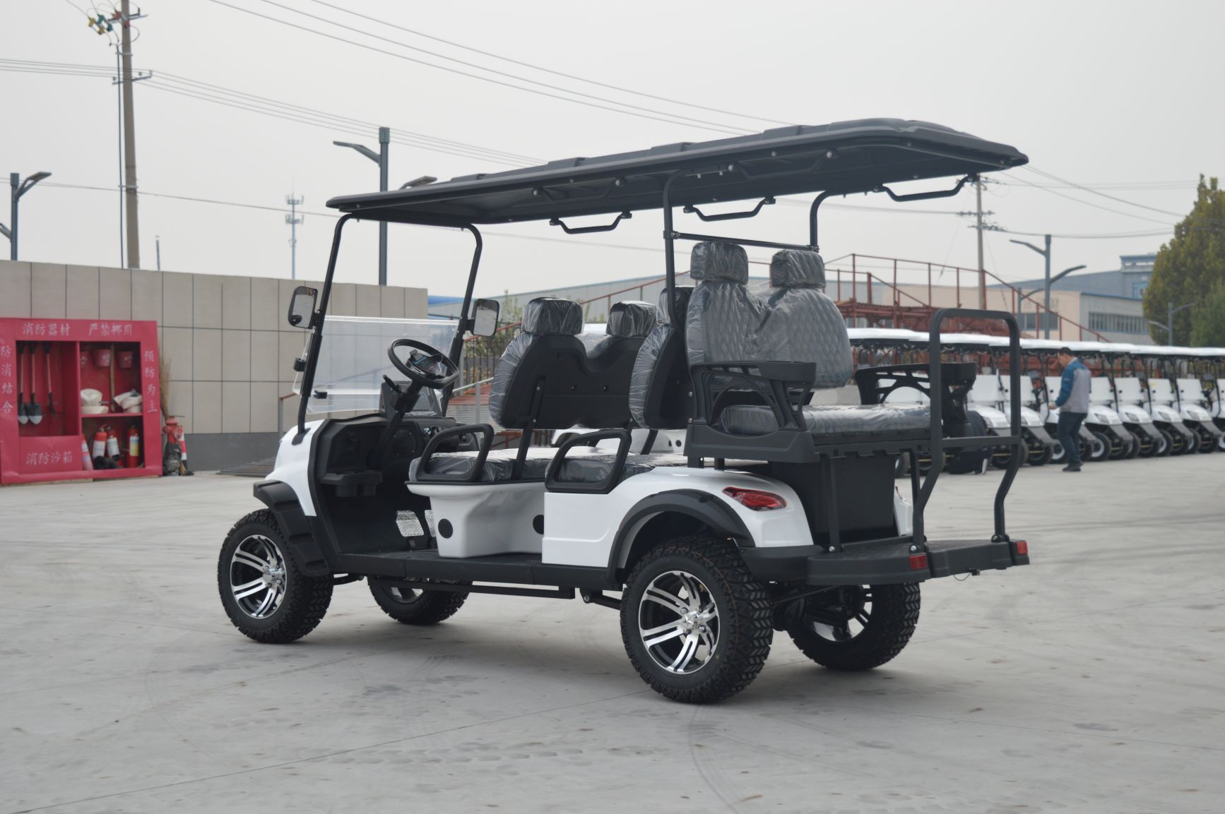 High Performance Luxury 6-seater Street Legal Lithium Battery Electric Off-road Golf Cart 3.5KW AC Motor 90km Range for Campsite