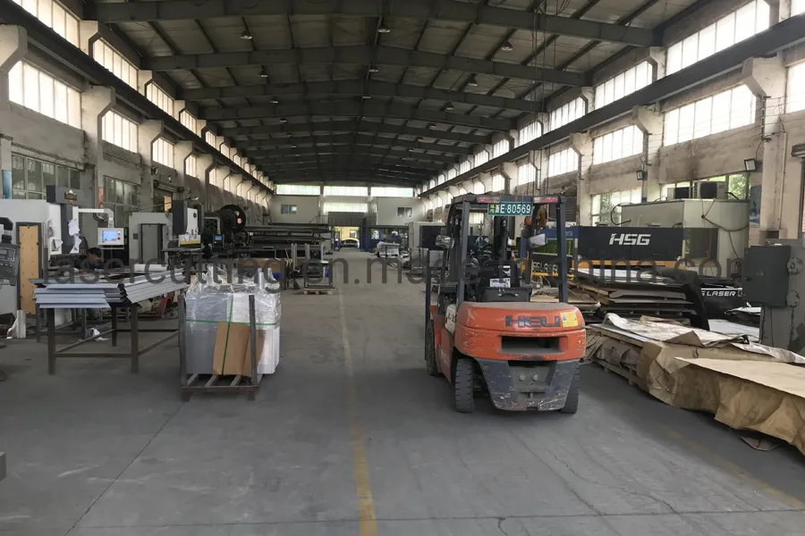 Hotel Metal Vehicle Service Carrier Cleaning Trolley Cart
