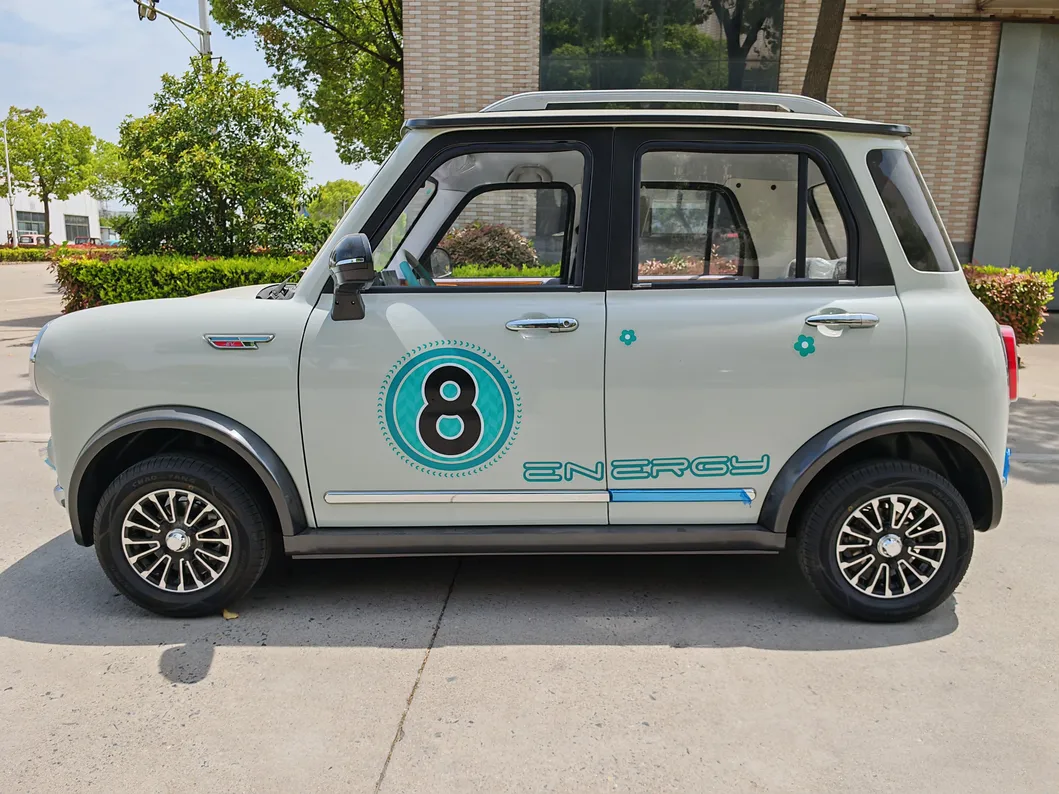 4 Wheels 4 Seats Electric Car 45km/H Electric Small Car Vehicles Electric Car