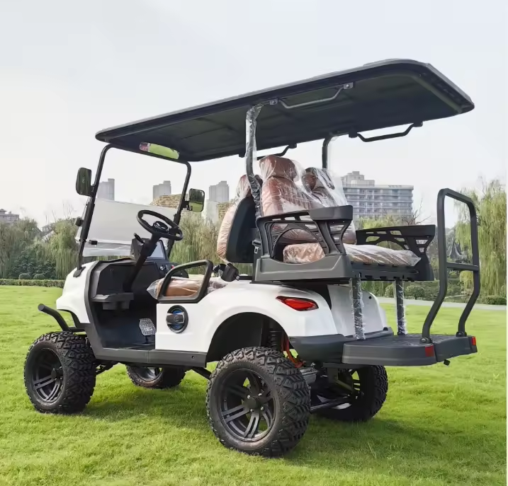 Bestselling Chinese Electric 4-Seater Golf Cart with Luxury Seats for Resort and Gated Community Use