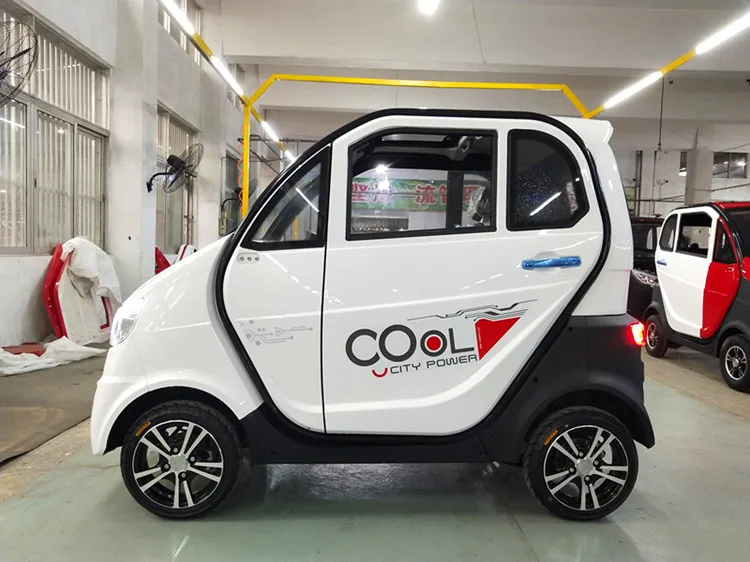 4 Wheels 4 Seats Electric Car 45km/H Electric Small Car Vehicles Electric Car
