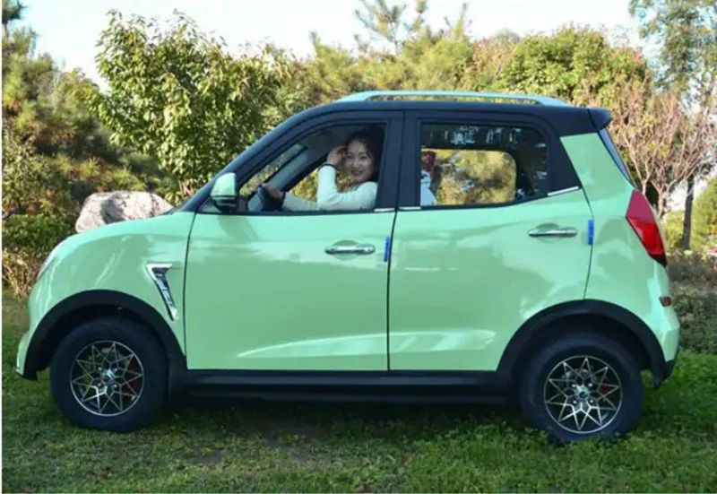 Green Power Five-Seater 60V New Energy Closed Four-Wheel Low-Speed Electric Vehicle