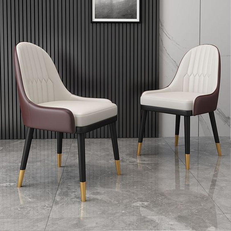 Móveis de Jantar para Villa Personalizada, Cadeiras de Jantar Estofadas em Couro Moderno com Pernas de Metal Luxuosas