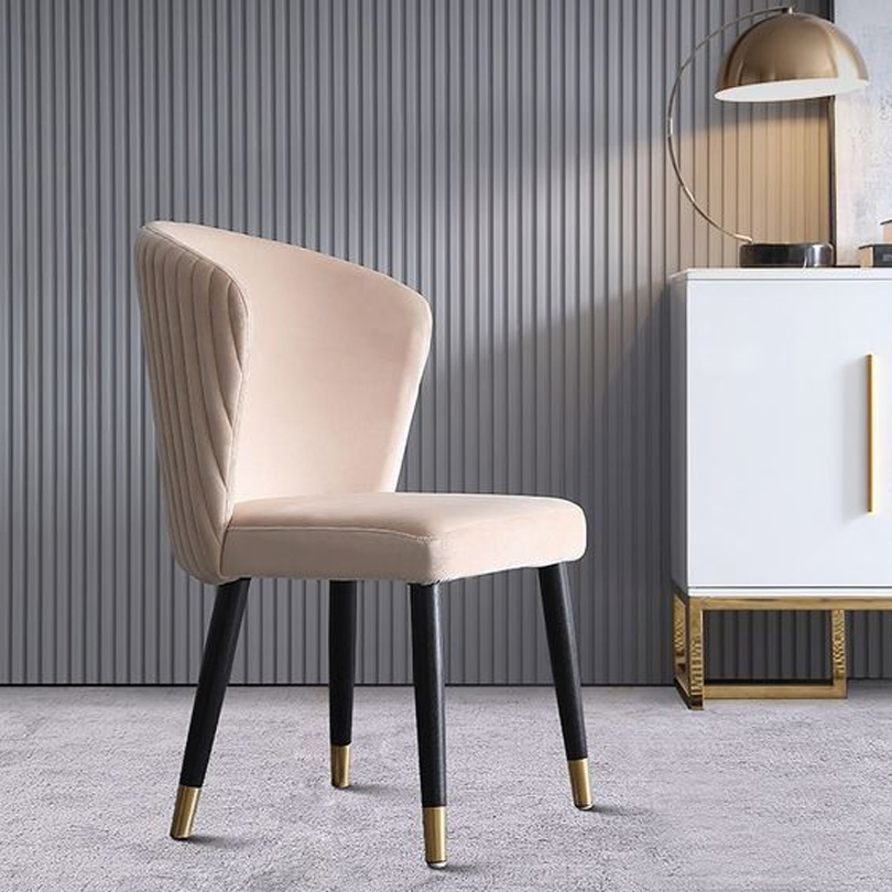 Móveis de Jantar para Villa Personalizada, Cadeiras de Jantar Estofadas em Couro Moderno com Pernas de Metal Luxuosas
