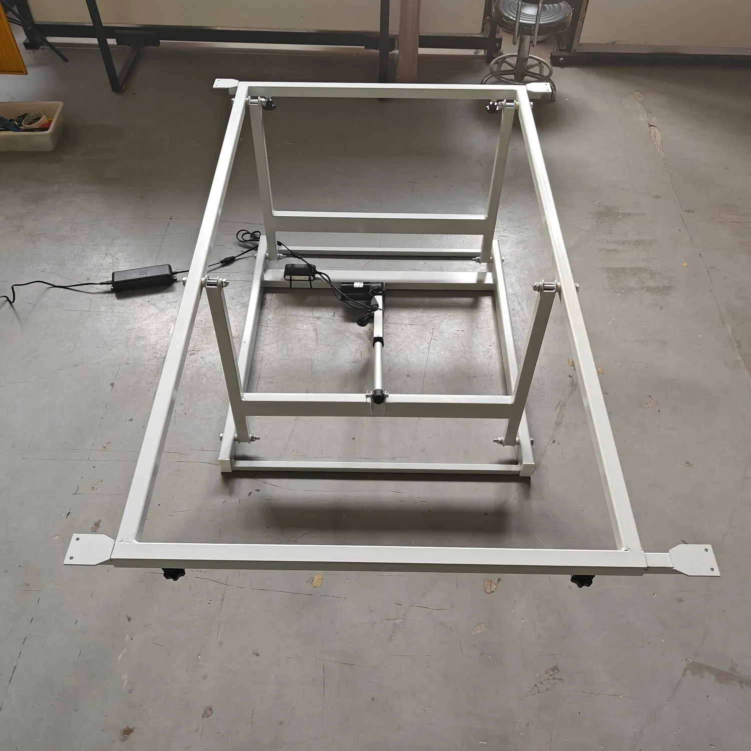 Levantador Elétrico Ajustável de Fábrica com Plataforma de Cama de Altura Flexível para Cama Inteligente de Hotel na Espanha, Fácil de Subir e Descer