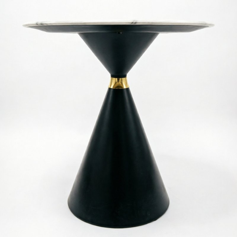 Mesa de Jantar Redonda Moderna Base Pedestal Tampo de Pedra Sinterizada Acento Dourado Mesa de Cozinha Interna