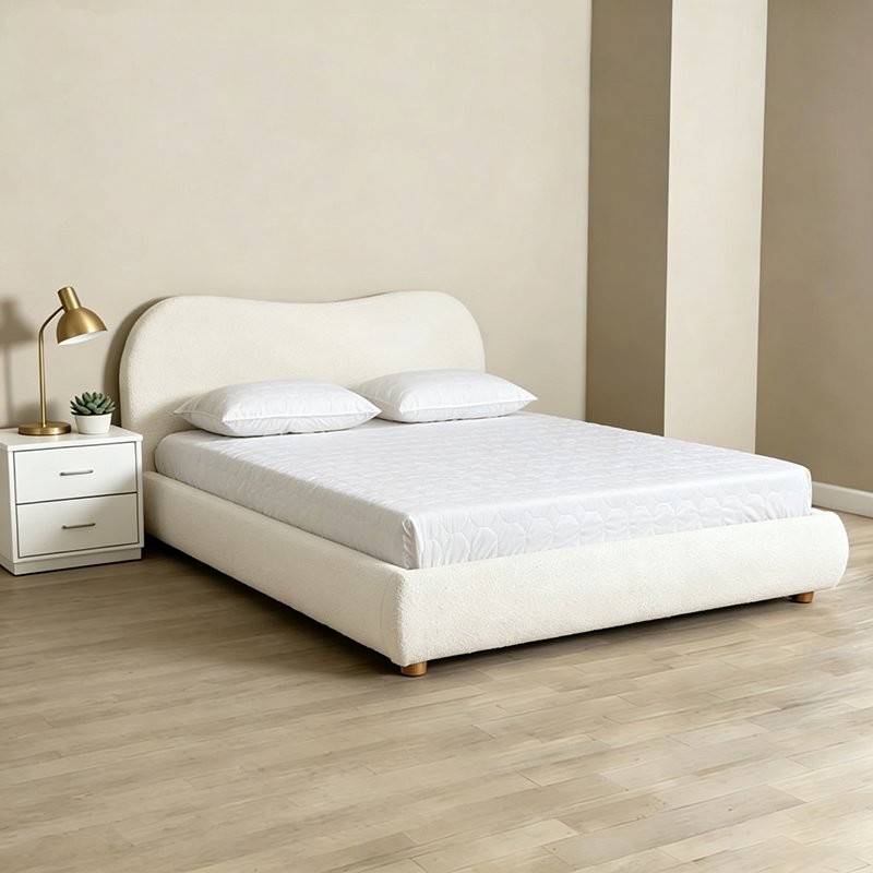 Cama estofada em boucle macio com design de base sólida