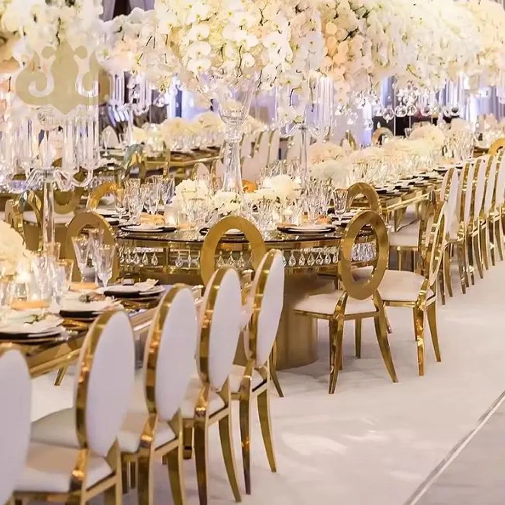 Cadeira de Jantar Estofada Branca com Estrutura Dourada - Cadeira de Luxo para Eventos e Casamentos com Pernas de Aço Inoxidável para Móveis de Aluguel em Hotéis e Festas