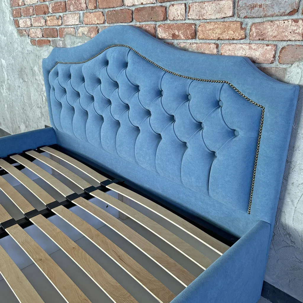2025 Novo Design Mobiliário de Quarto que Economiza Espaço Cama Queen Size Moderna Estofada em Tecido Cama Dupla Queen King Size Cama com Armazenamento para Sofá na Polônia