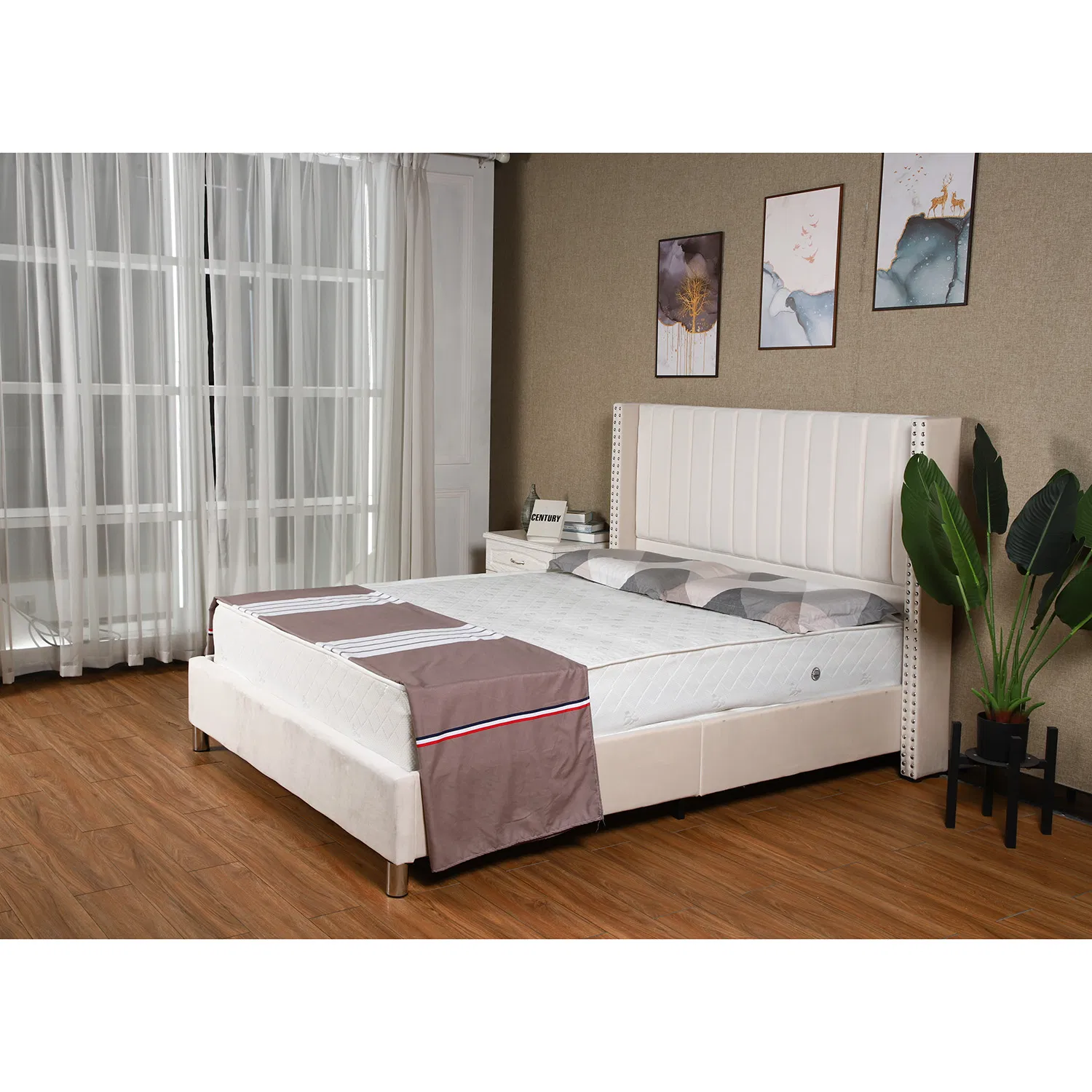 Cama Plataforma Estofada Tamanho Queen com Cabeceira e Pés