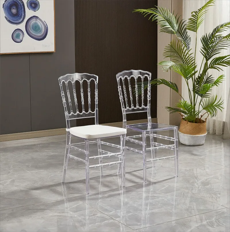 Cadeira Chiavari Acrílico 3