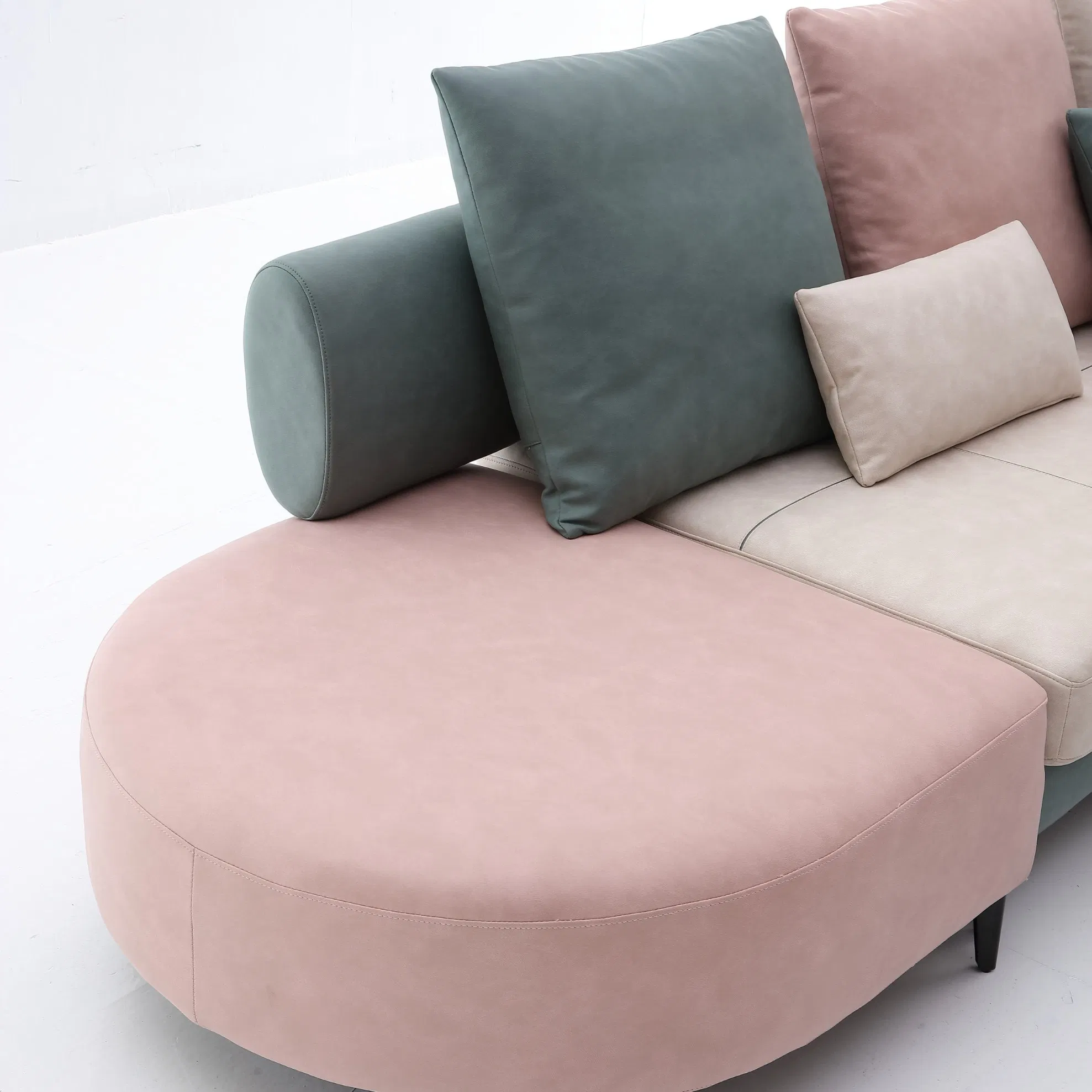 Chesterfield Furniture Room Wholesale Market Livingroom Furniture Sofa with 4 Seaters