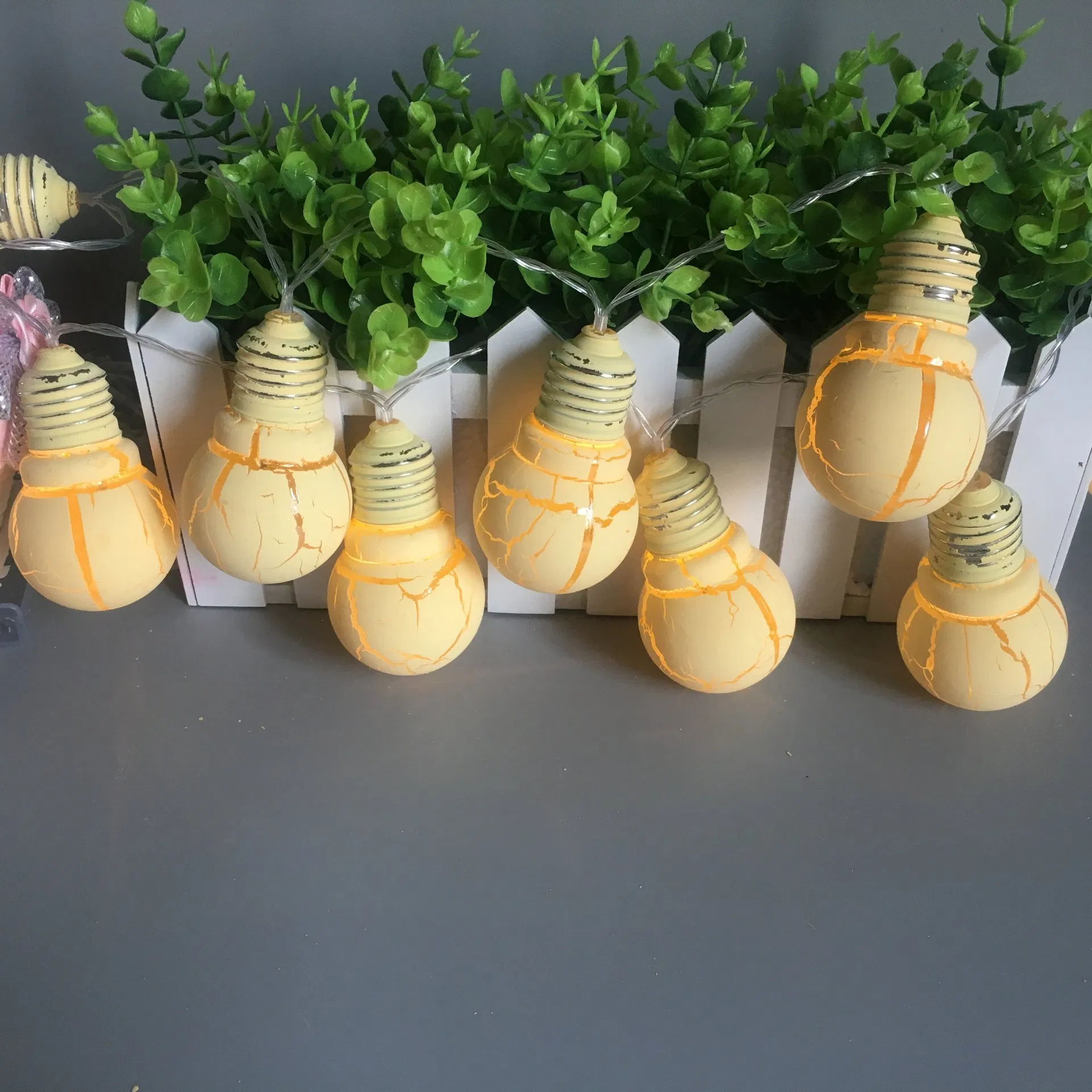 Luzes de Fada Retro em Forma de Bola Operadas por Bateria com 10 LEDs Brancos Quentes