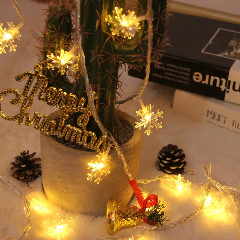 Cortina de Luzes de Natal com Guirlandas Internas, Fita de Luzes de Fada, Alimentada por Bateria, LED Branco Quente, Lâmpada de Floco de Neve