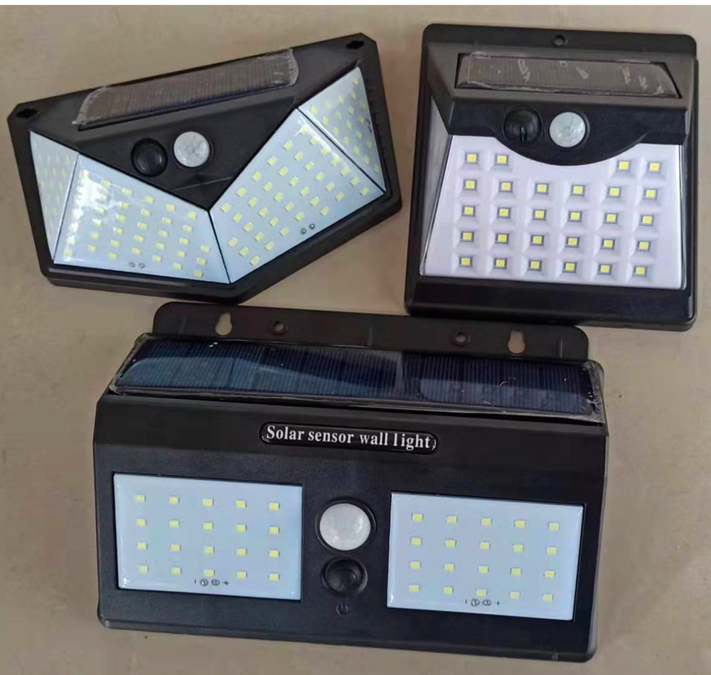 Yaye 2021 A Última Luz de Paisagem de Segurança para Jardim 3W/5W/10W/20W/30W Luz de Parede Solar LED com Sensor de Movimento por Radar PIR